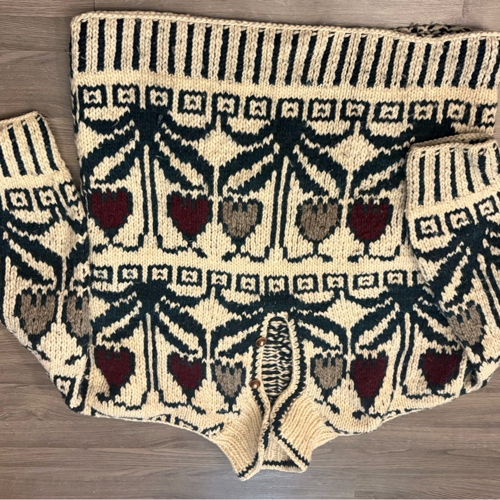 Las Americas Knit Women sweater